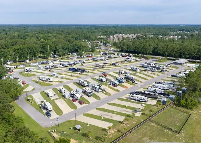 Holiday home Your Glamping Escape Awaits 5 Miles From The Gulf Shores