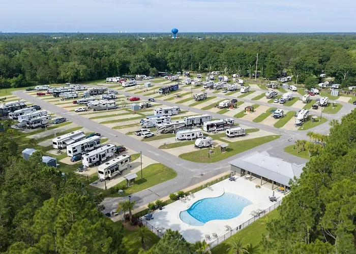 Your Glamping Escape Awaits 5 Miles From The Holiday home Gulf Shores