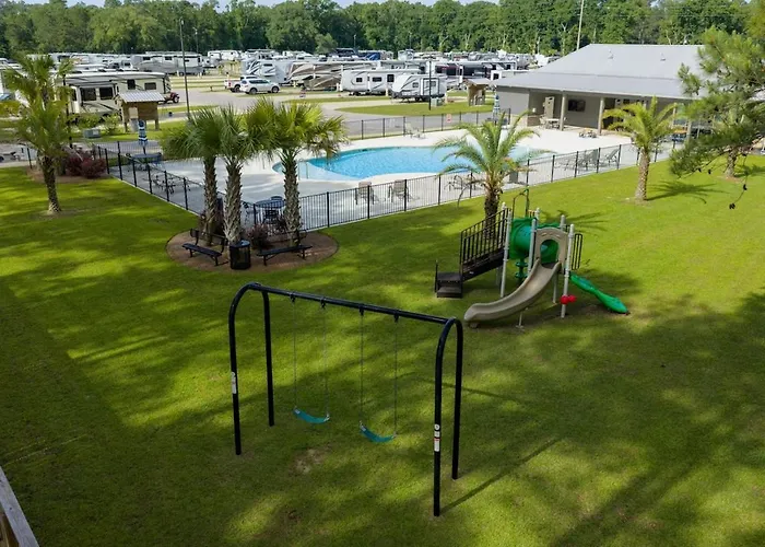 Your Glamping Escape Awaits 5 Miles From The * Gulf Shores