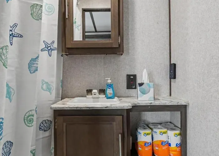 Your Glamping Escape Awaits 5 Miles From The * Gulf Shores